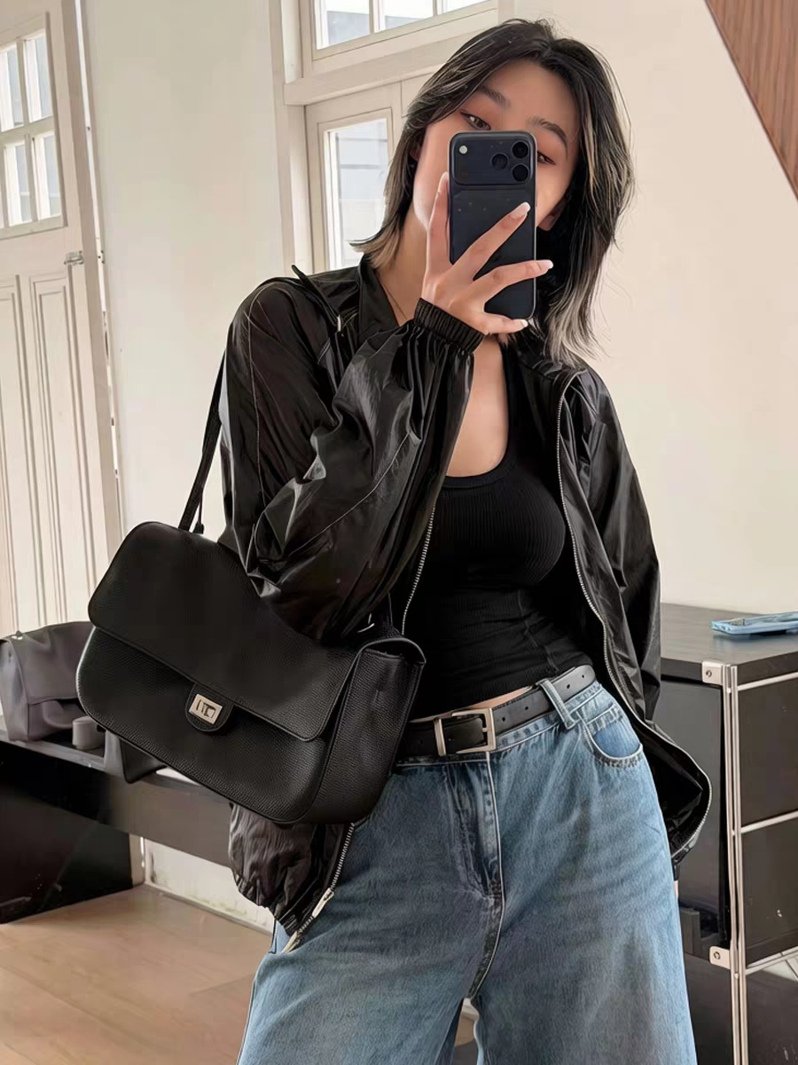 Borsa a Tracolla in Vera Pelle - Women Bags 2026 Trends recensione e prezzo