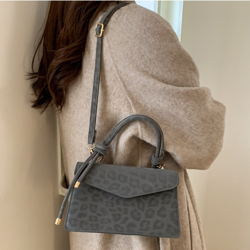 Borse a Tracolla Piccole con S - Women Bags 2026 Trends recensione e prezzo