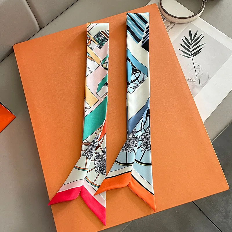 Sciarpa con tracolla stampata  - Women Bags Branded recensione e prezzo