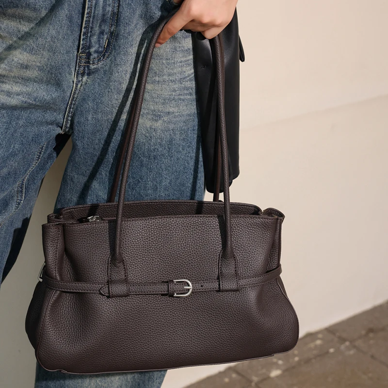 Borsa a spalla da donna in ver - Women Bags 2026 Trends recensione e prezzo