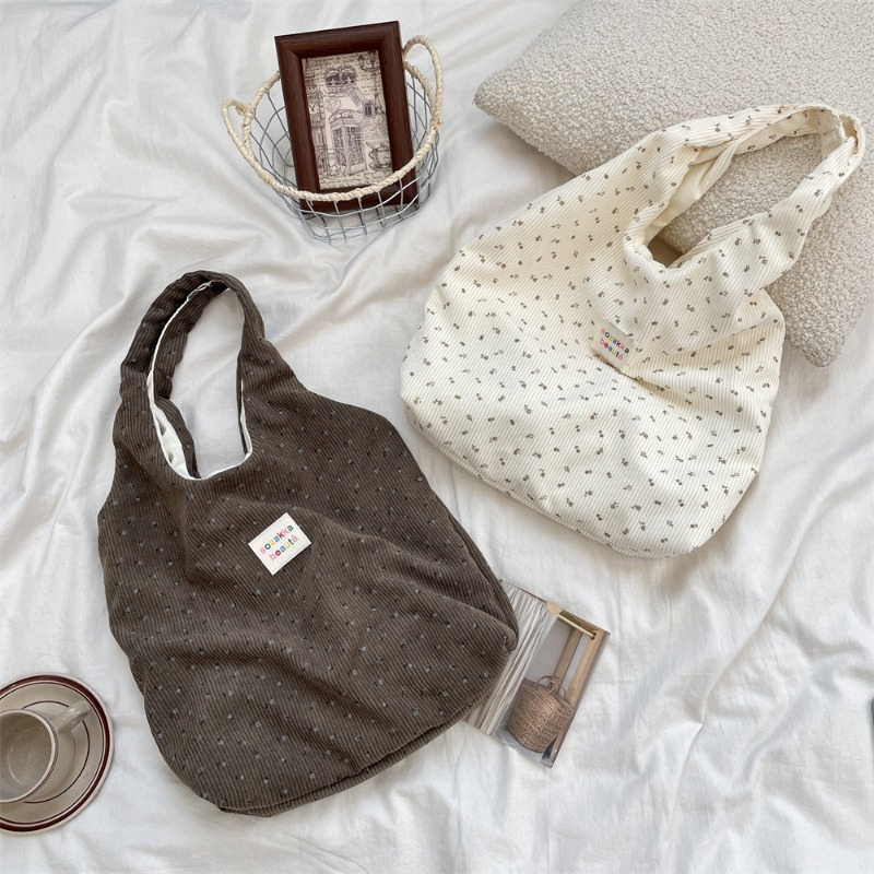 Borsa a Spalla da Donna in Cor - Women Bags 2026 Trends recensione e prezzo